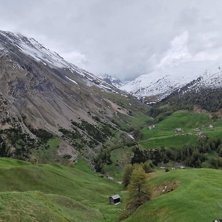 Casa Noemi Apartment Livigno Bagian luar foto