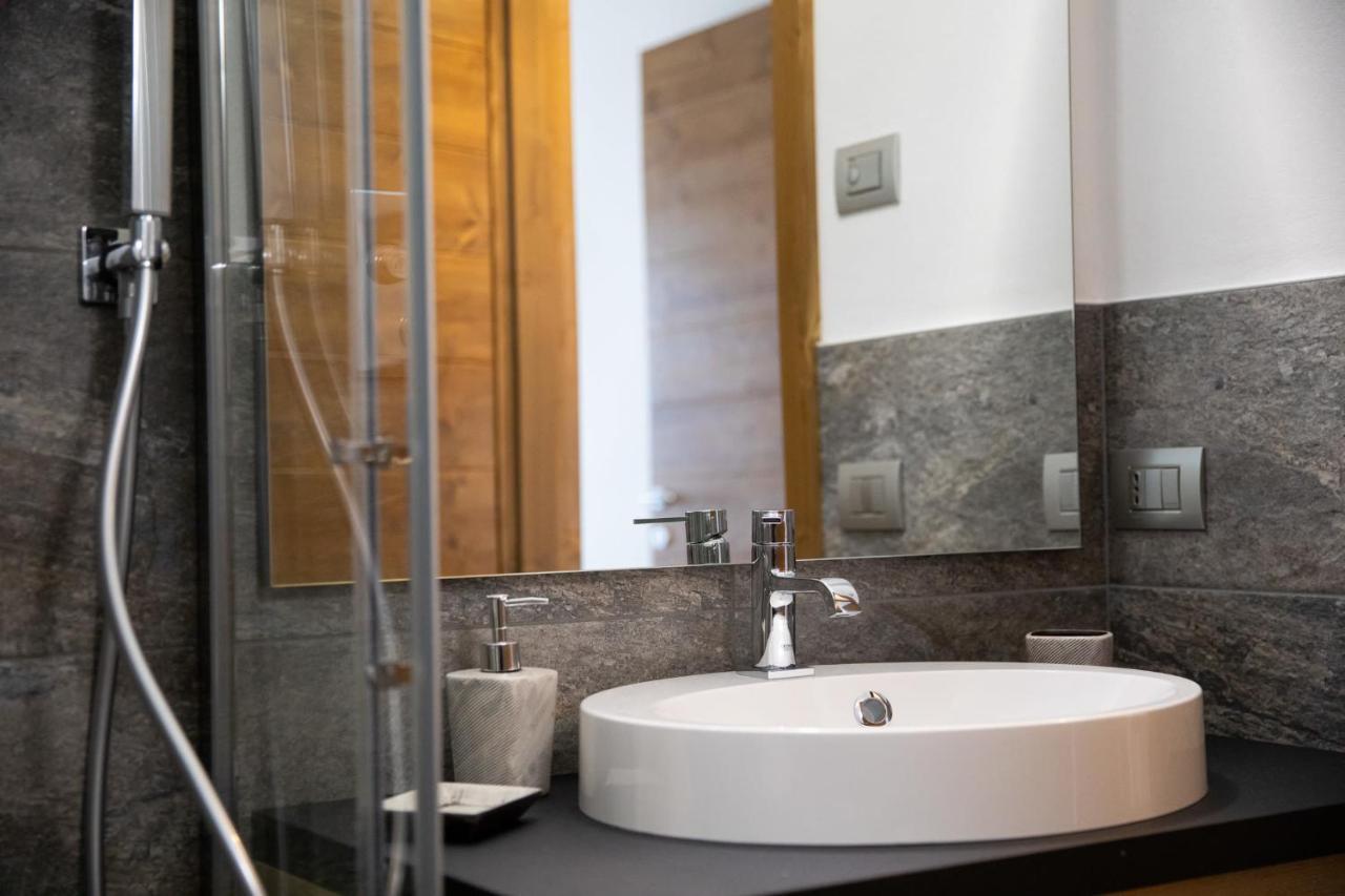 Casa Noemi Apartment Livigno Bagian luar foto