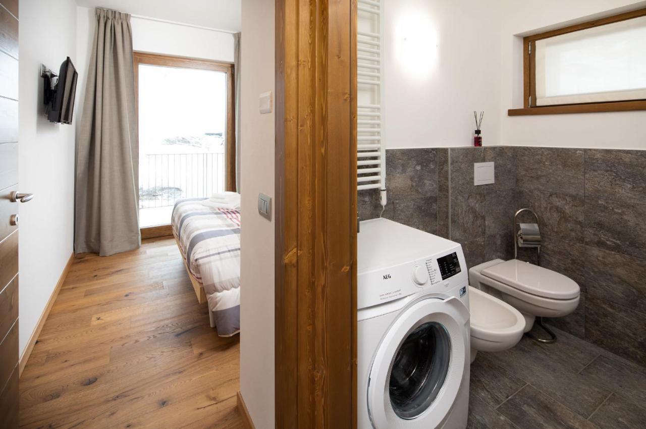 Casa Noemi Apartment Livigno Bagian luar foto
