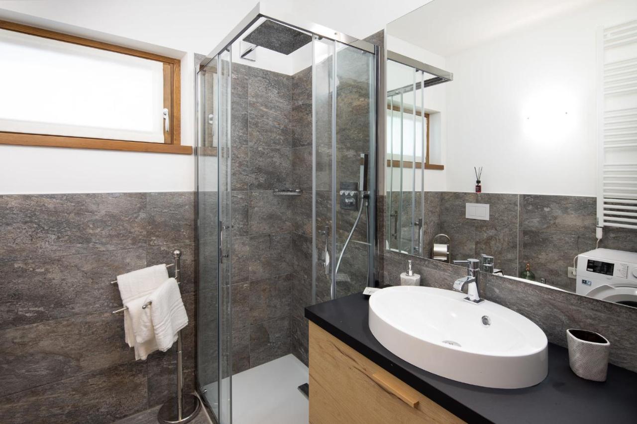Casa Noemi Apartment Livigno Bagian luar foto