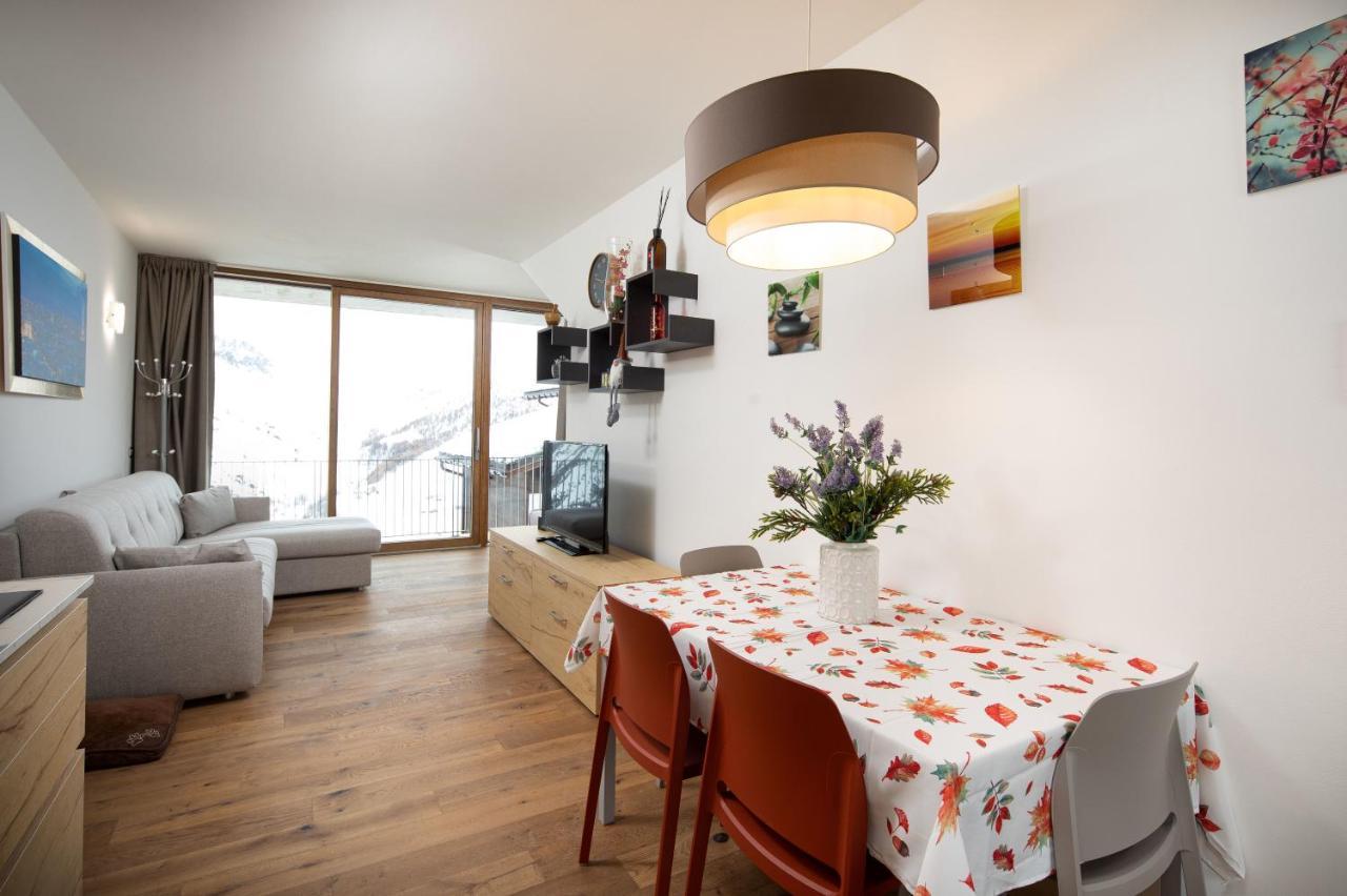 Casa Noemi Apartment Livigno Bagian luar foto