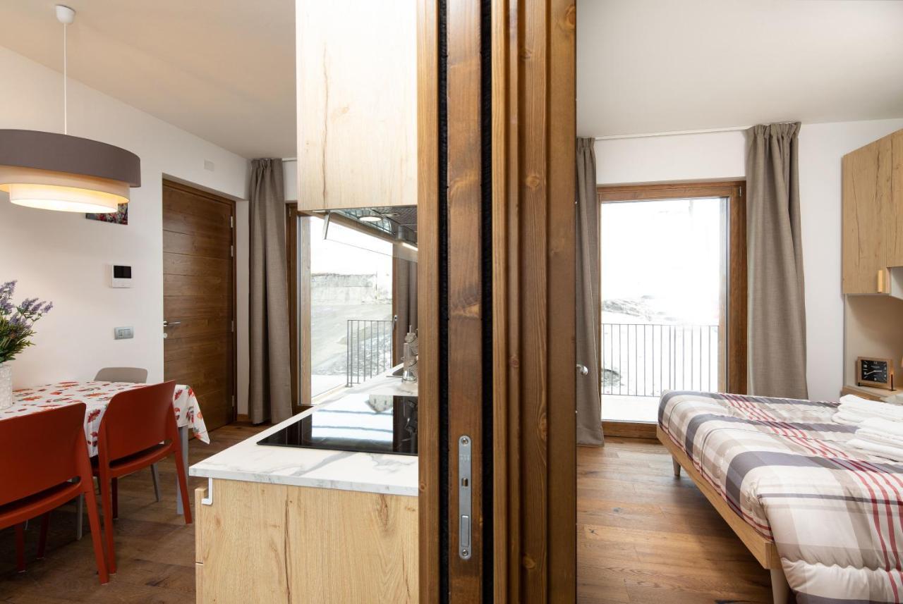 Casa Noemi Apartment Livigno Bagian luar foto